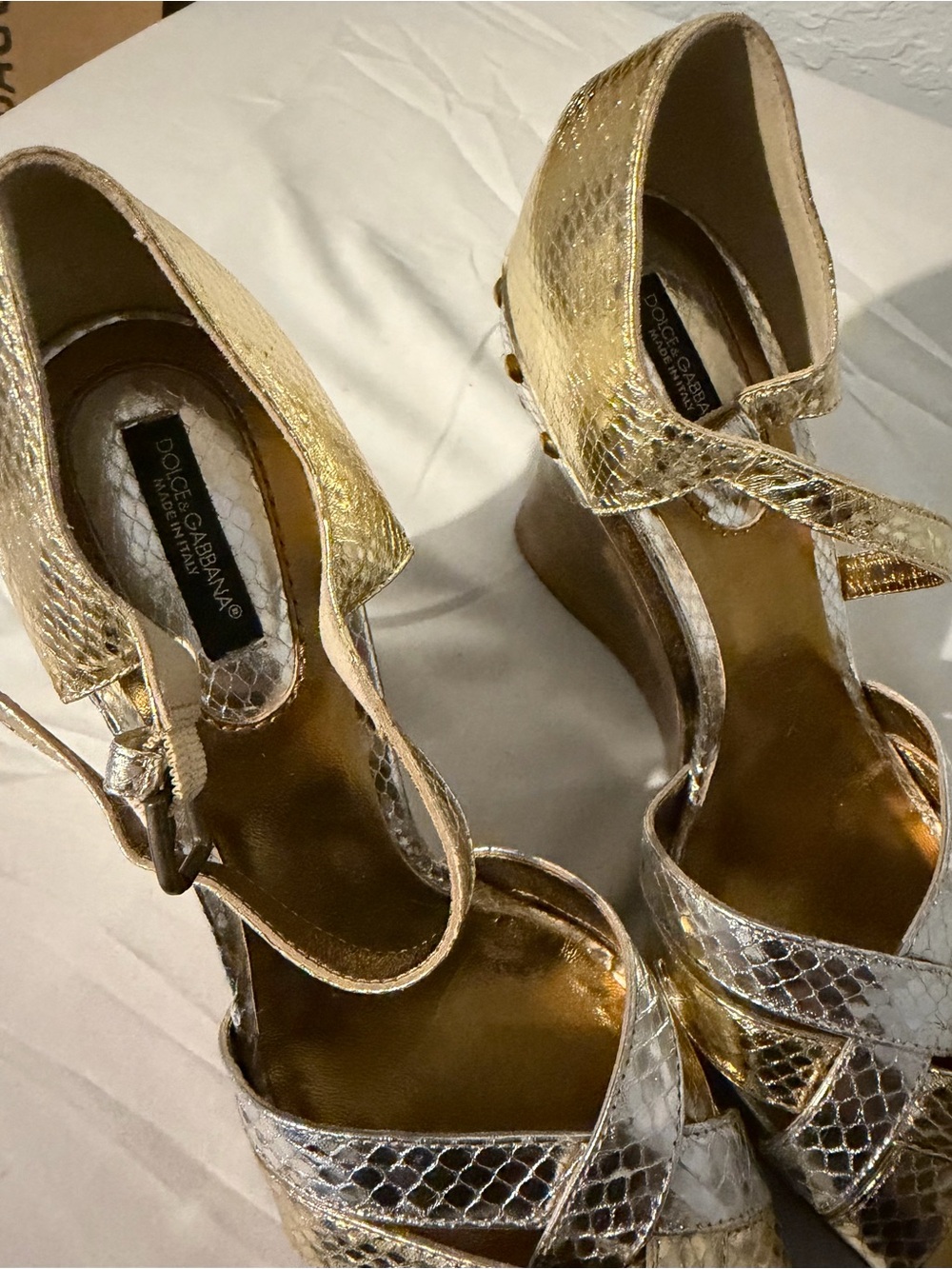 Dolce & Gabbana Gold and Silver Snakeskin Wedge Sandals Size 38 Never Worn - Picture 5 of 5